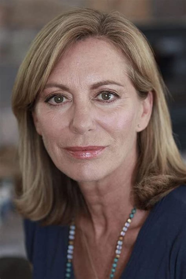 Kerry Armstrong