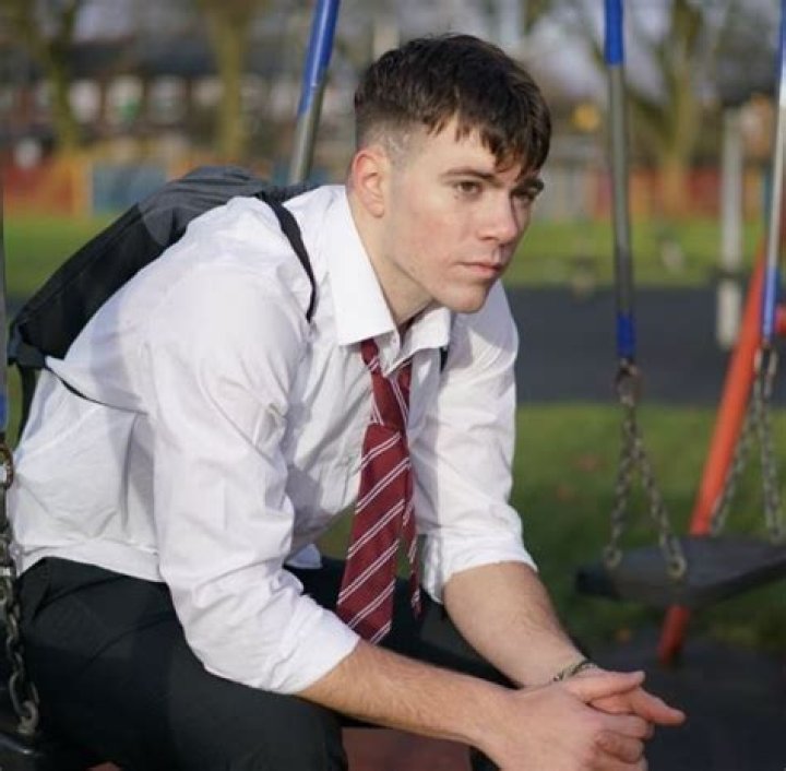 
Sam Retford Height, Weight, Net Worth, Age, Birthday, Wikipedia, Who, Nationality, Biography 