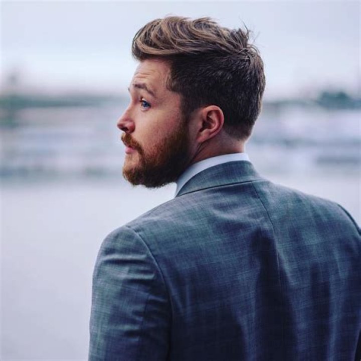 Where is Sterling Knight now? Wife, Age, Height, Net Worth